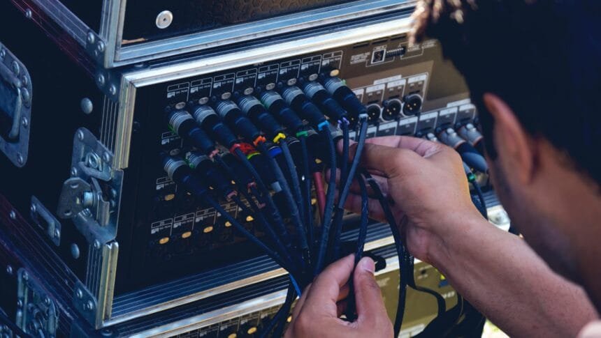 TS Cable vs. TRS Cable: A Comprehensive Comparison - Coluber Cable